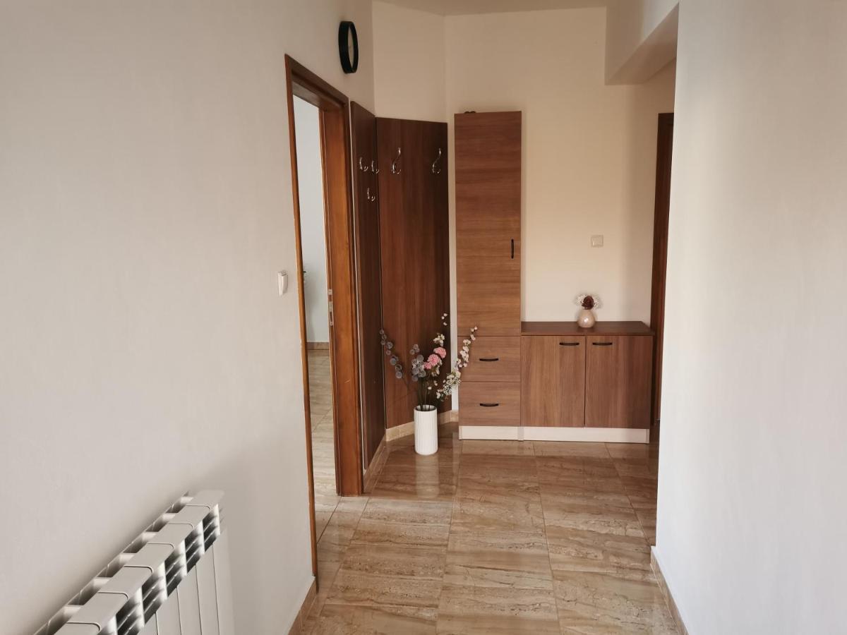 Apartman Martina Kršan Exterior foto