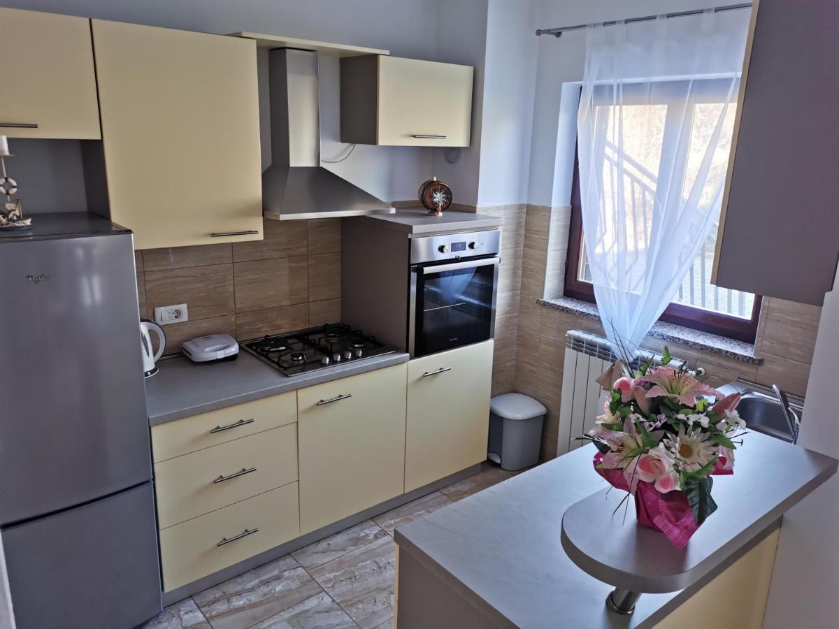 Apartman Martina Kršan Exterior foto