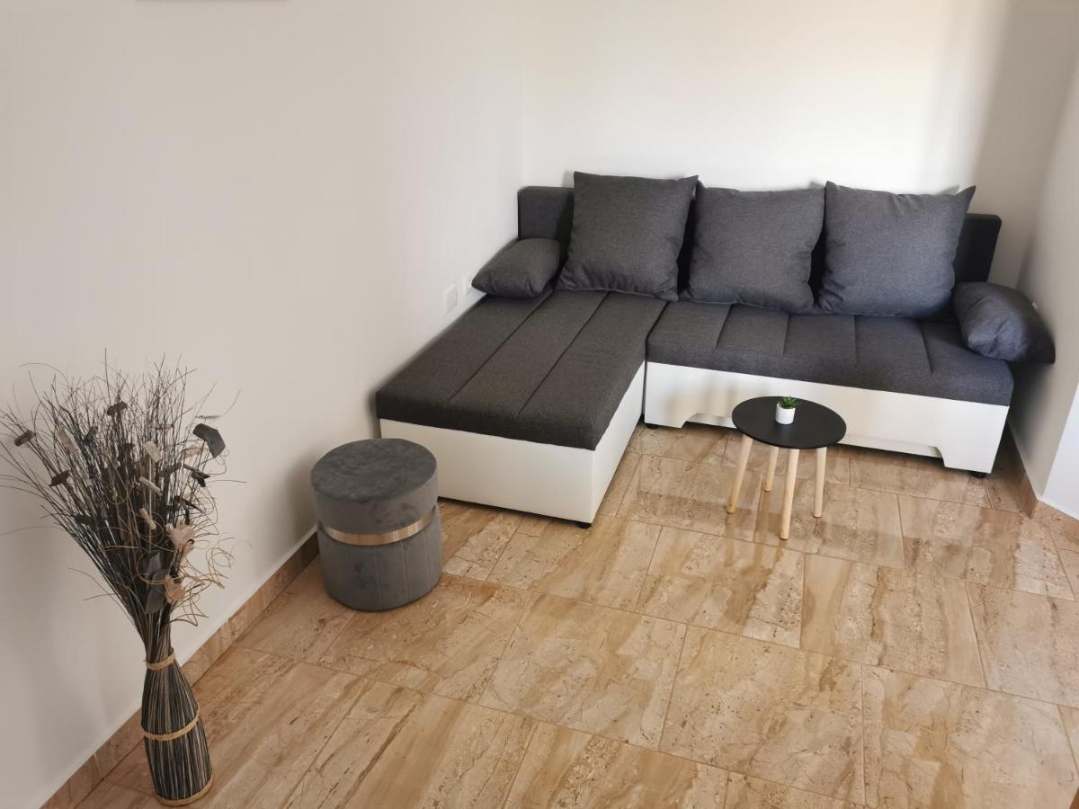 Apartman Martina Kršan Exterior foto