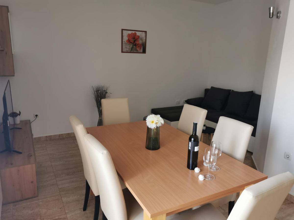 Apartman Martina Kršan Exterior foto